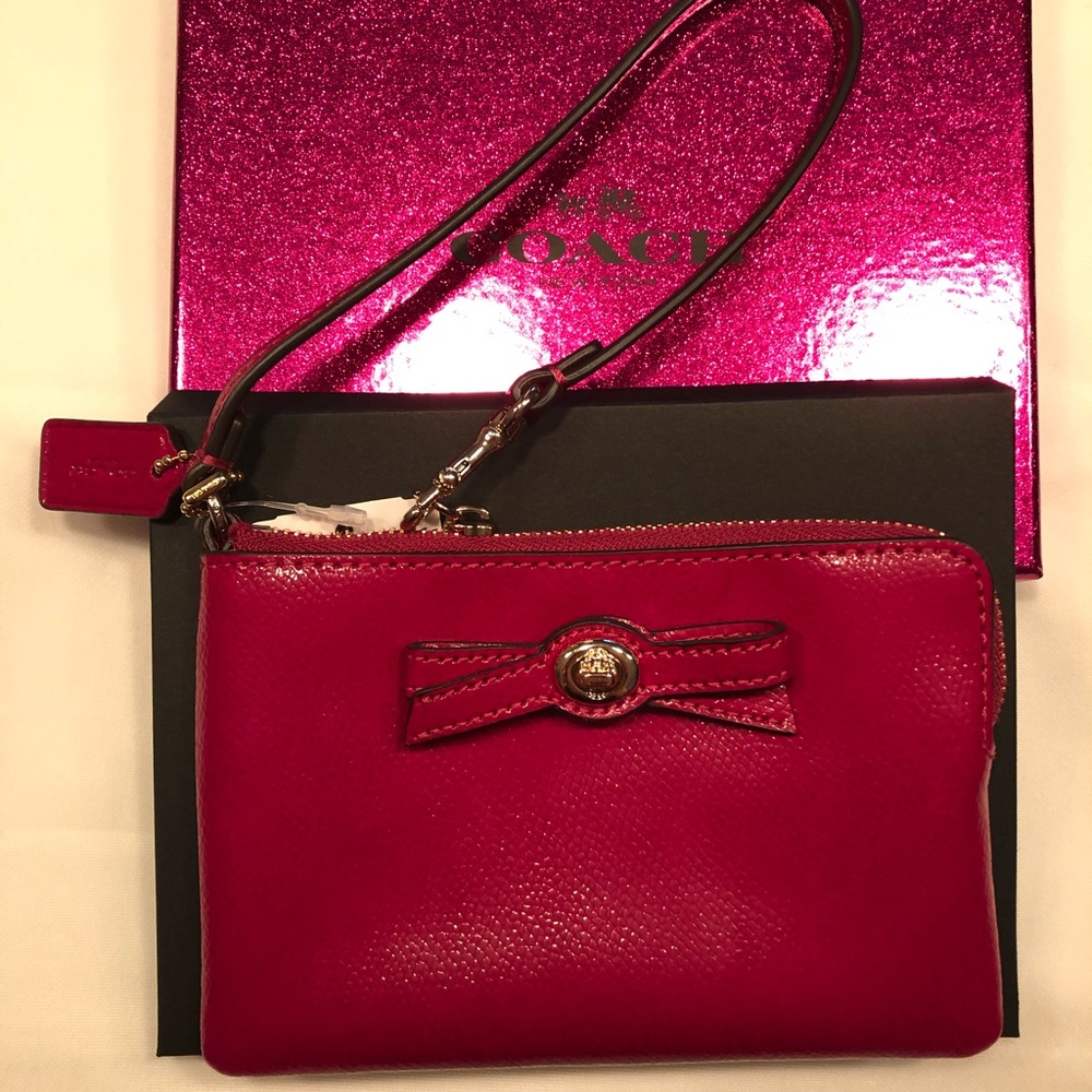 Brand New authentic Coach wristlet wallet